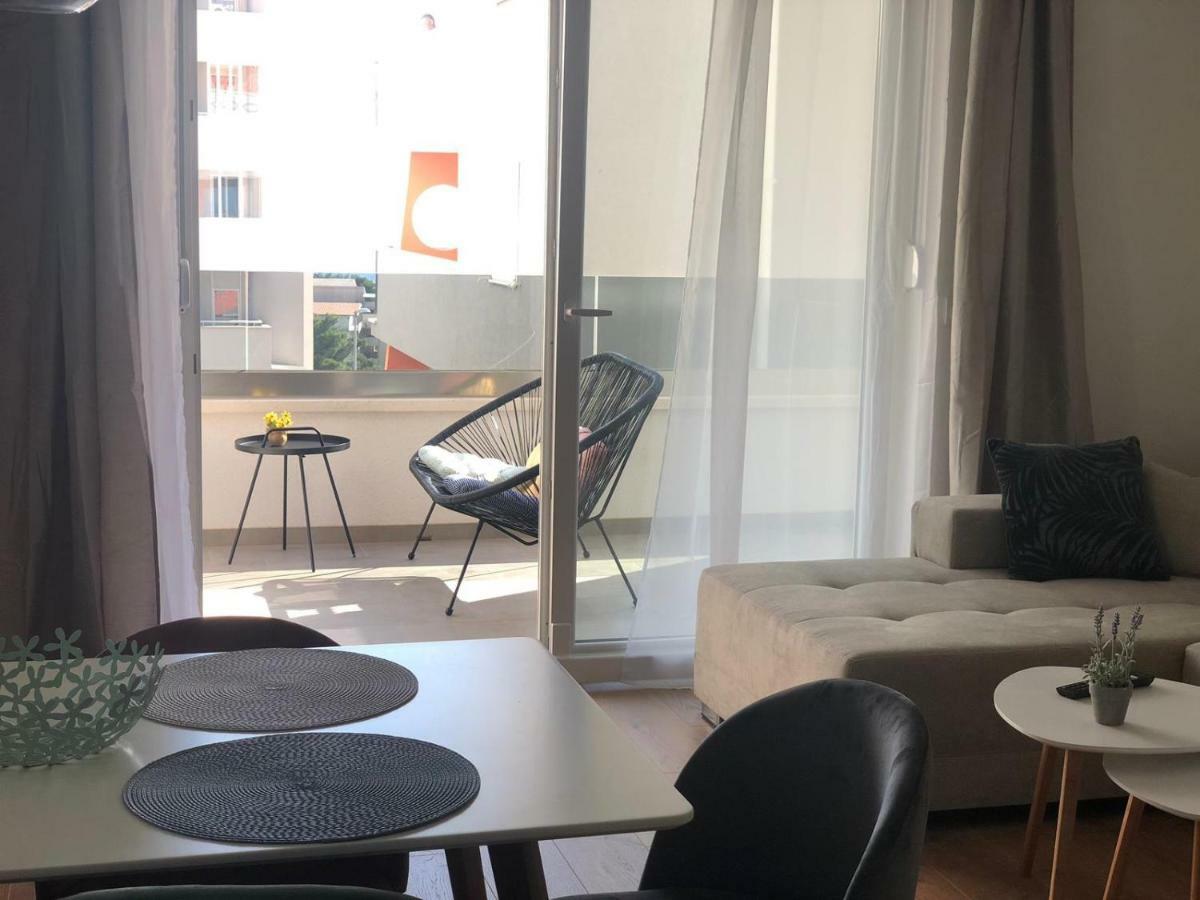 Apartment Flora Makarska Exterior foto